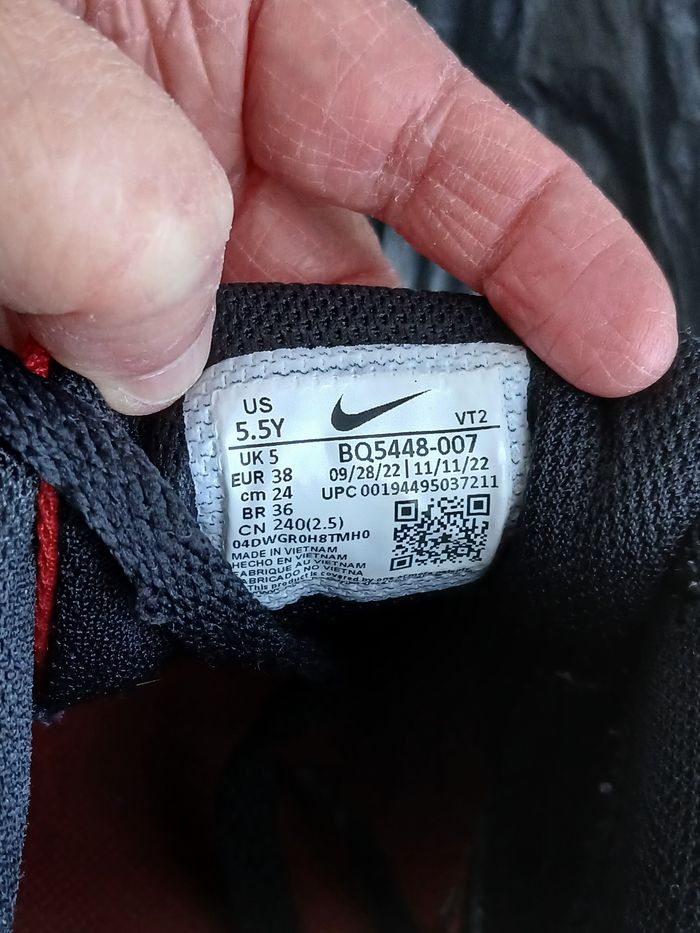 Baskets Nike pointure 38 - photo numéro 7