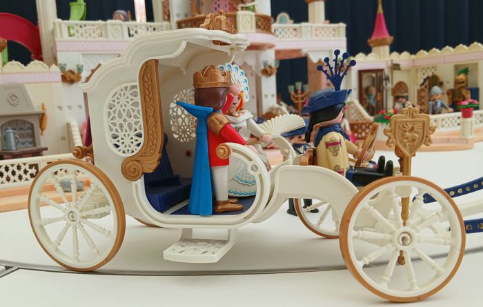 Playmobil chateau de princesse LOT - photo numéro 4