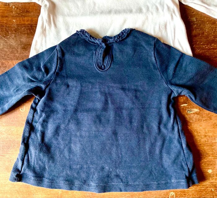 Lot de 2 tee-shirts fille 18 mois Petit Bateau - photo numéro 10