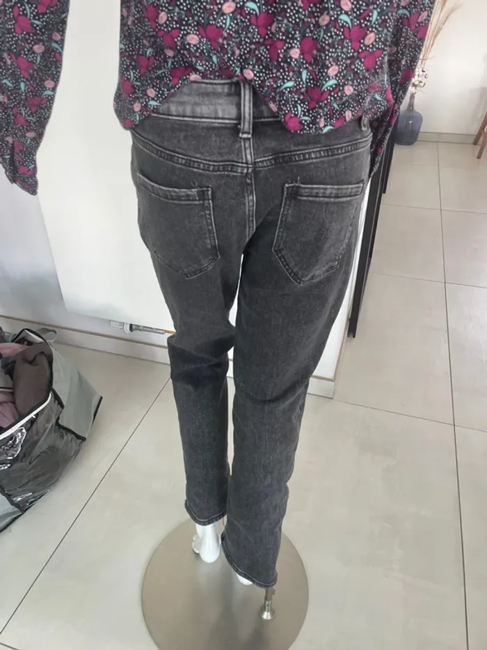 Jean femme - photo numéro 2