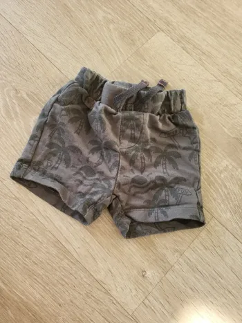 Short 3/6 mois