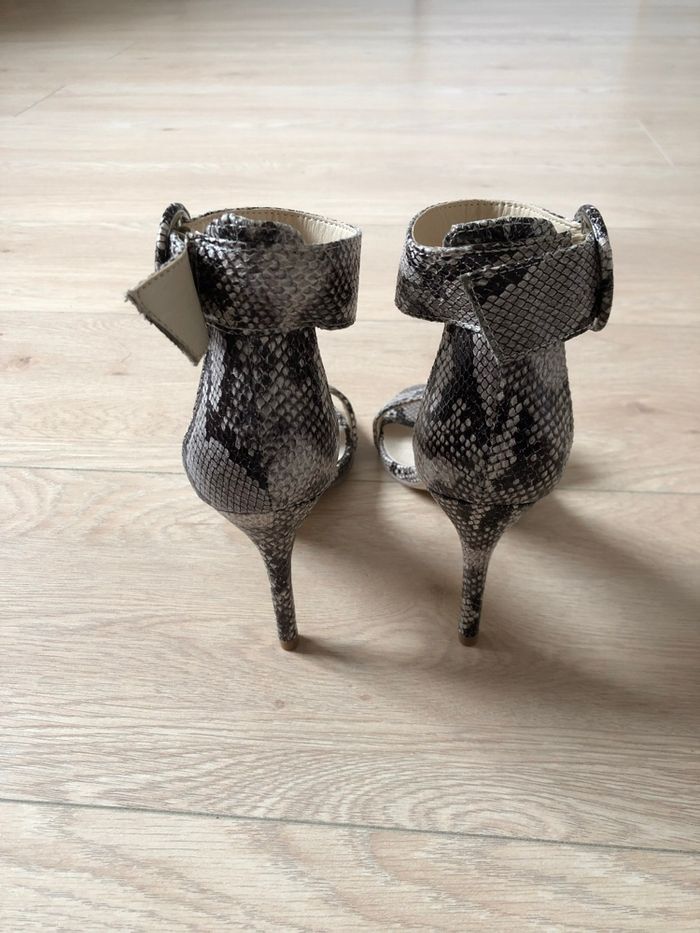 Escarpins ouverts neufs Morgan pointure 36 (valeur 59€) - photo numéro 4