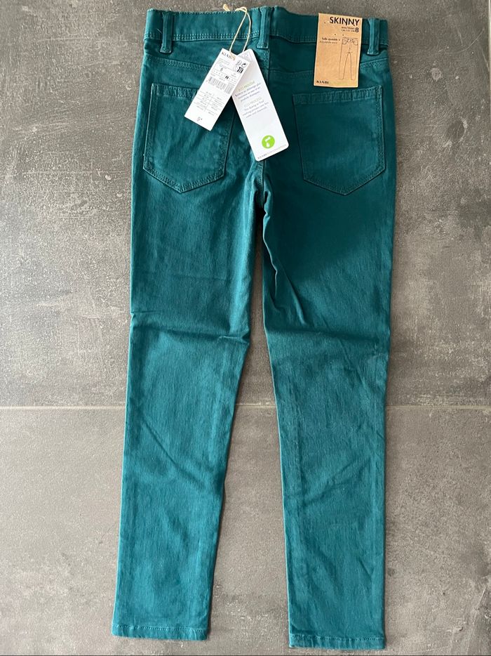Pantalon neuf 8 ans - photo numéro 2