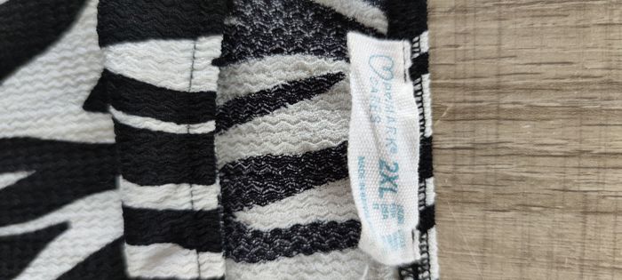 Robe couleur noir et blanche stylé zebré marque Primark taille 2XL - photo numéro 5