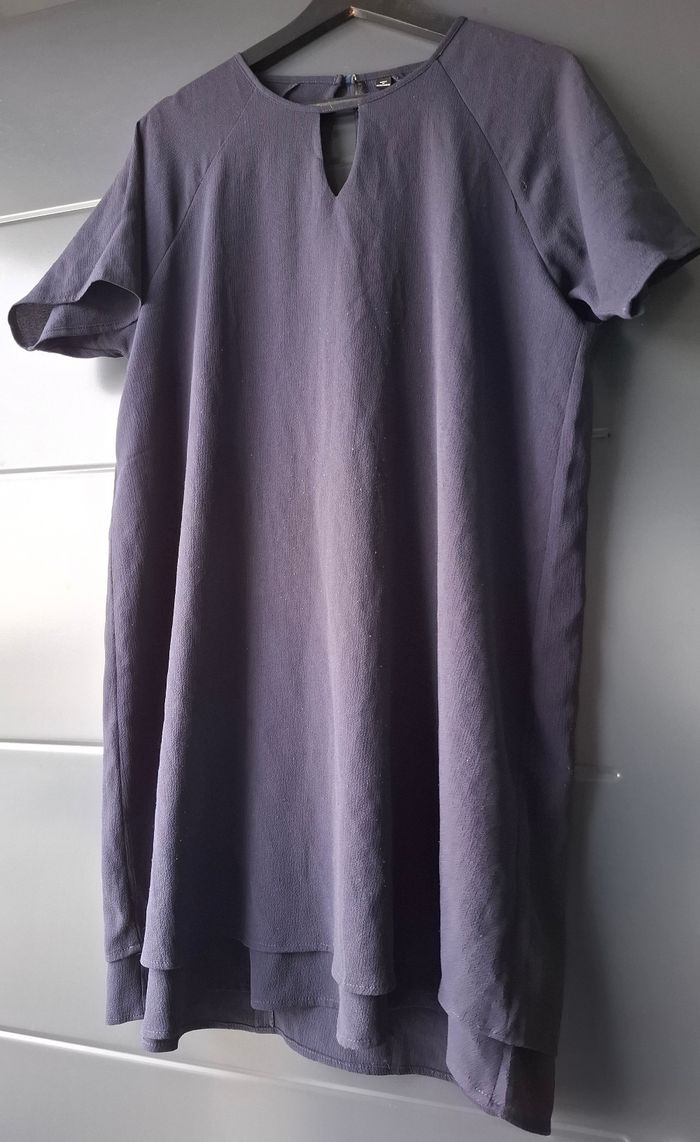 Robe taille 42 - photo numéro 2