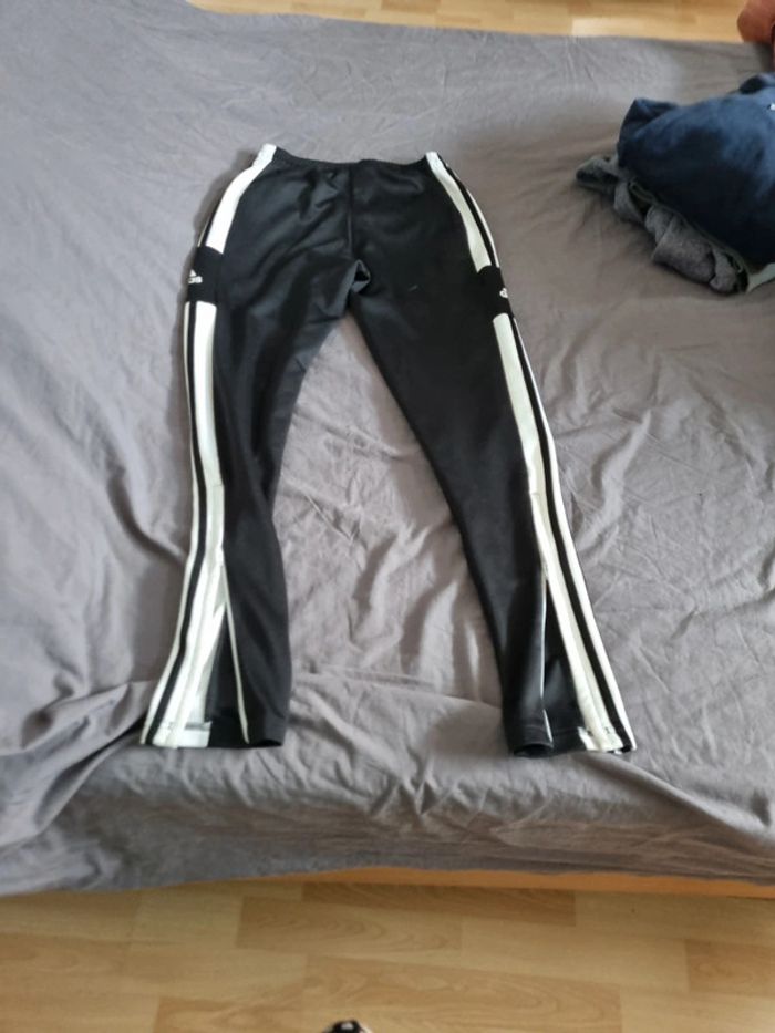 Bas de jogging - photo numéro 3