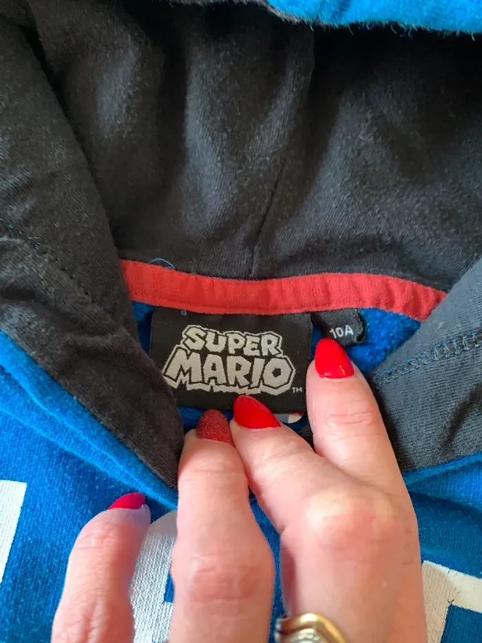 Pull avec capuche Suoer Mario taille 10 ans - photo numéro 7