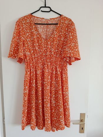 Robe orange Cache cache