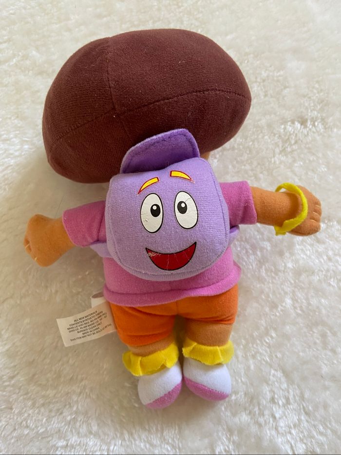 Lot de 2 peluches - Dora l’exploratrice et Babouche - photo numéro 3