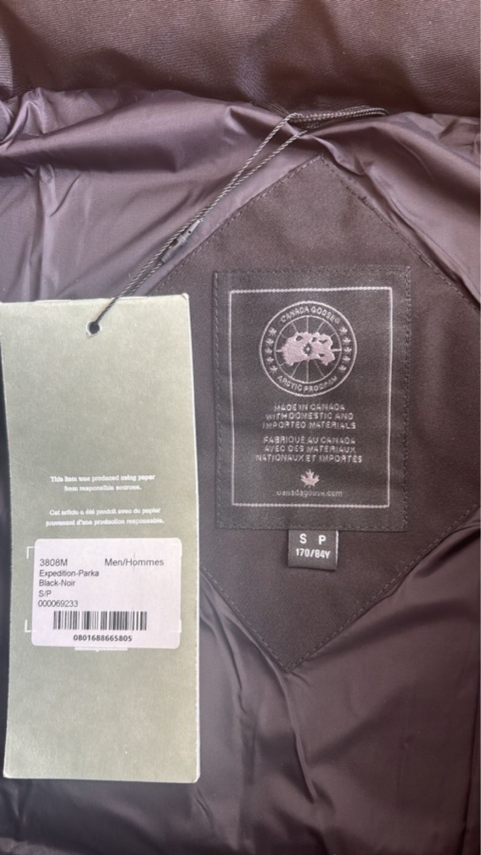 Canada Goose Wyndham black label en noir monochrome - photo numéro 8