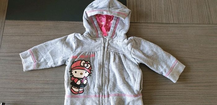 Gilet à capuche 3 mois