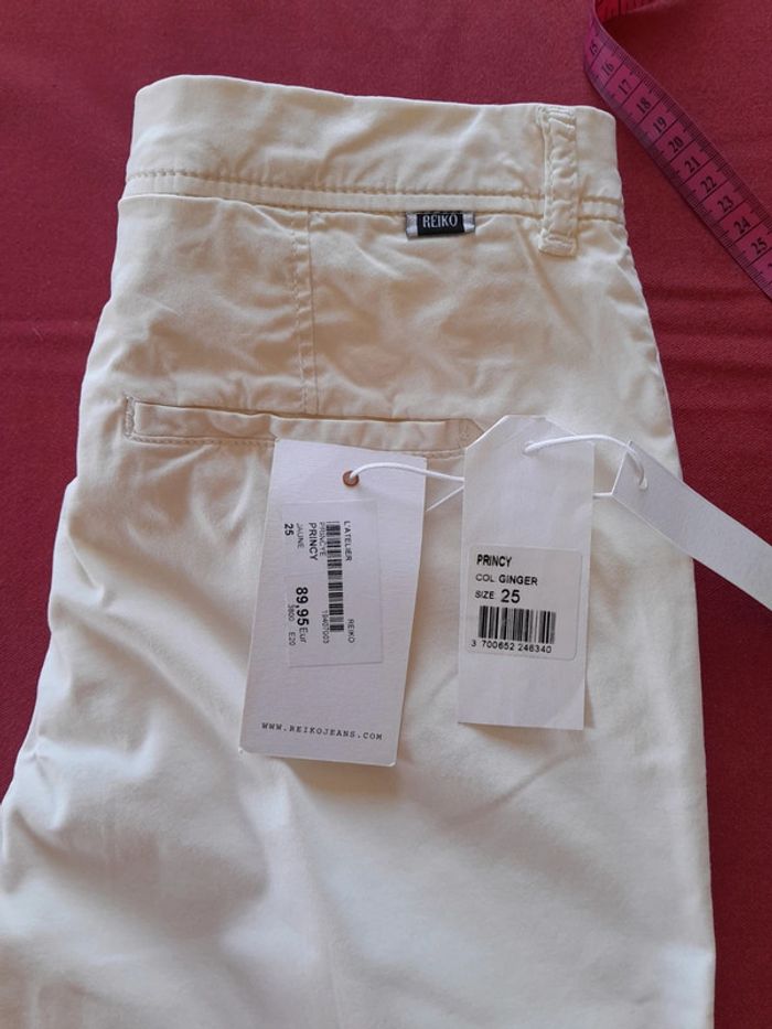 Chino fit  été Reiko neuf avec étiquette modèle princy
