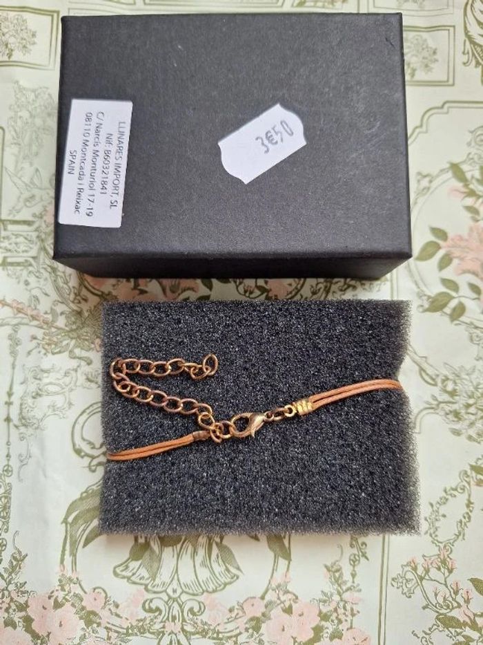 Bracelet neuf en simili - photo numéro 5