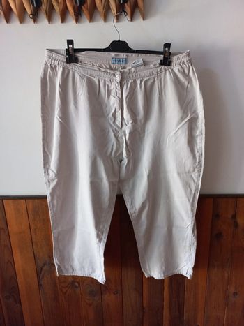 Pantacourt beige