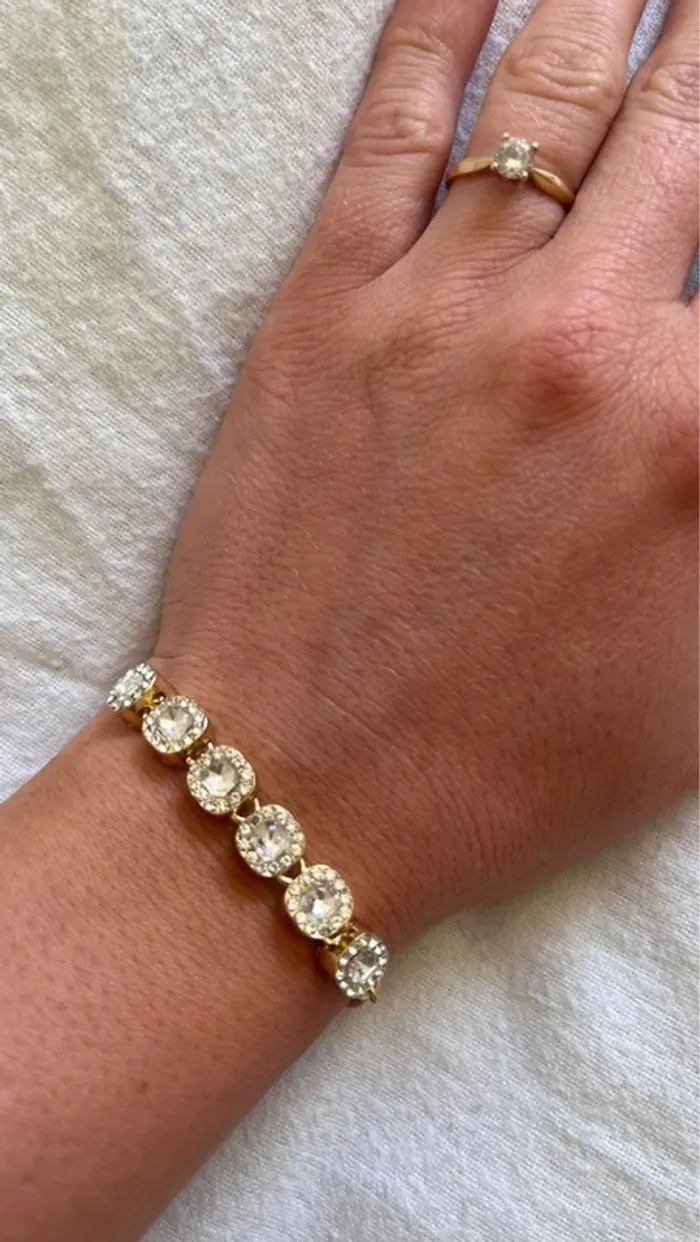 Bracelet plaqué or avec strass - photo numéro 2
