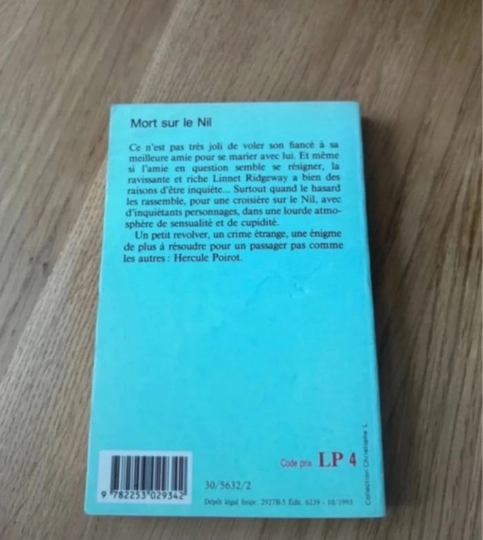 Livre Agatha Christie Mort sur le Nil - photo numéro 2