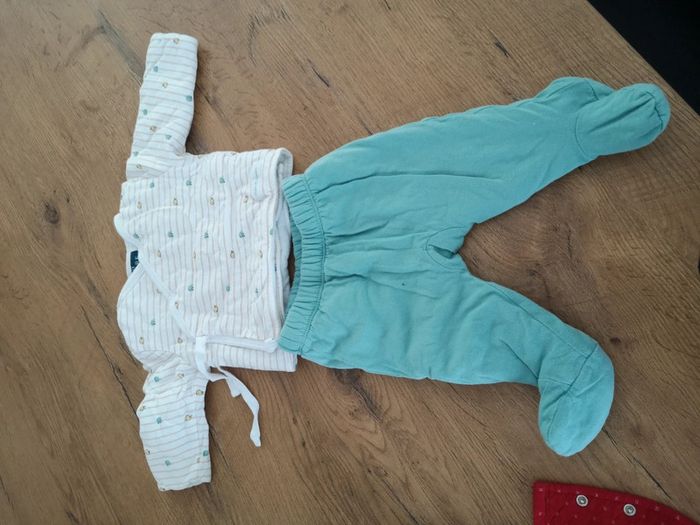 Ensemble le phare de la baleine 3 mois