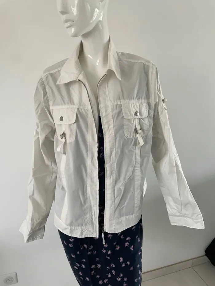 Veste blanche
