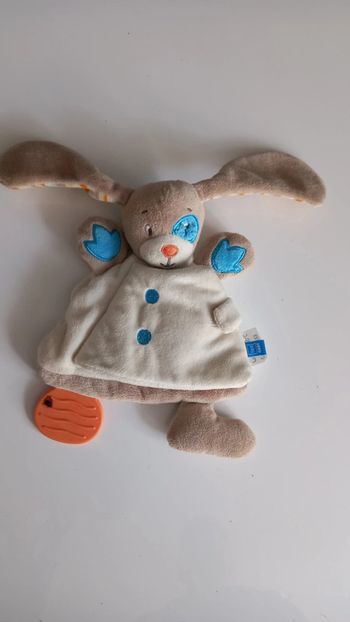 Doudou chien avec motifs Tex Baby