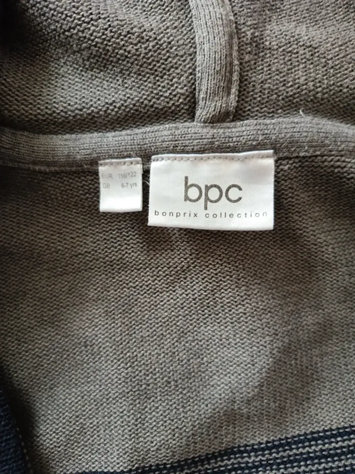 Sweat capuche 7 ans - photo numéro 4