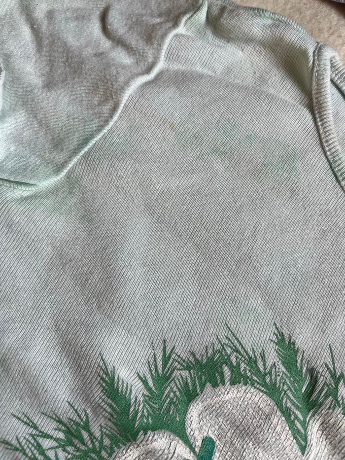 2 tee-shirts 3 ans - photo numéro 7