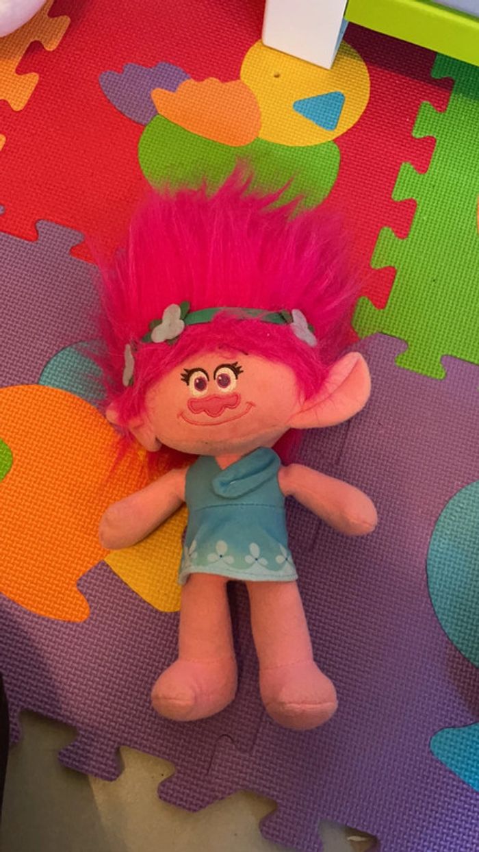 Peluche popy des trolls
