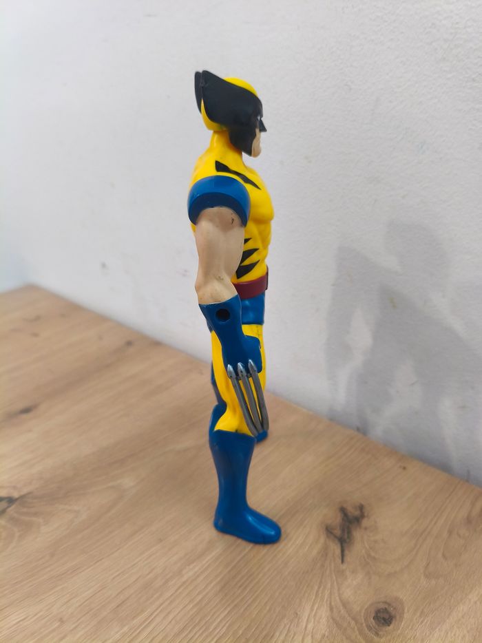 Figurine Wolverine 30 cm - photo numéro 4