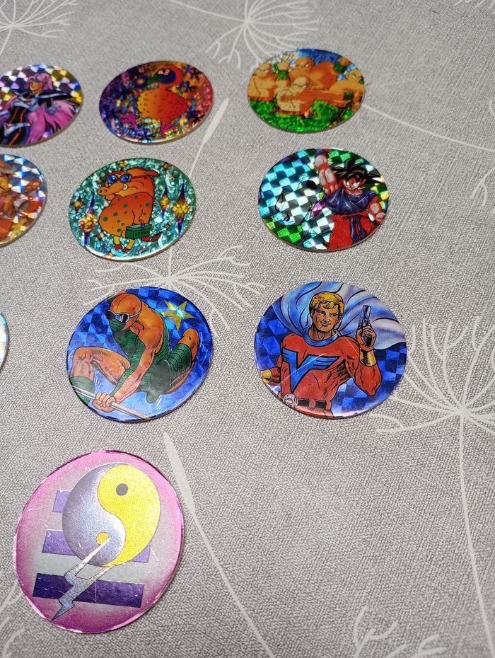 Caps divers - photo numéro 2