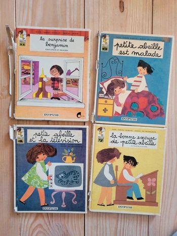 lot de 4 livres petite abeille