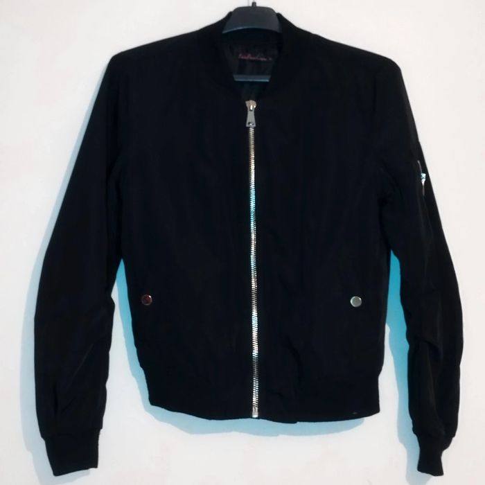 Blouson noir - photo numéro 7