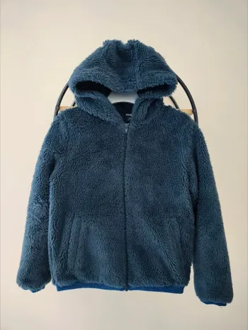 10 ans veste zippée toute douce 1 capuche Kiabi