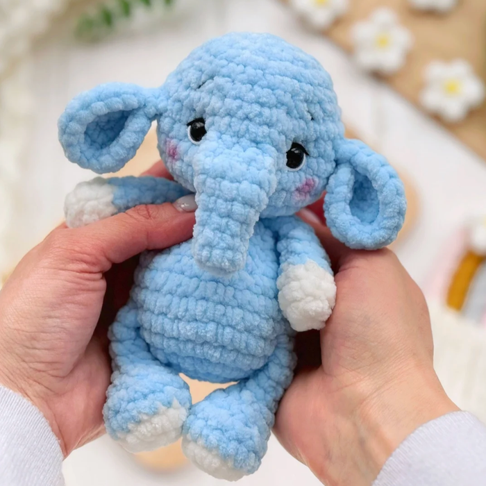🧸🐘 Peluche éléphant fait main au crochet - photo numéro 2