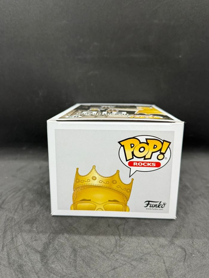 Funko pop Notorious Big 82 gold Toy Tokyo sticker - photo numéro 6