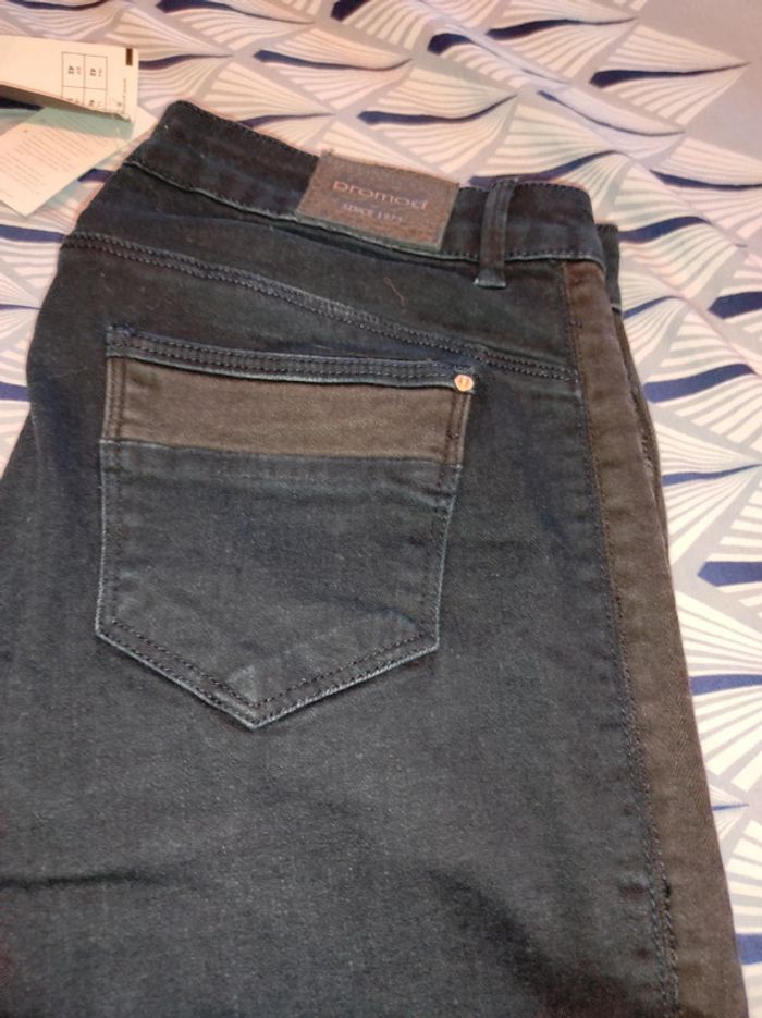 Jeans Promod t42 neuf bleu/noir - photo numéro 2