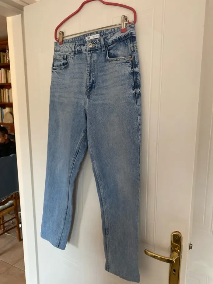 Jean bleu Zara taille 40 - photo numéro 3