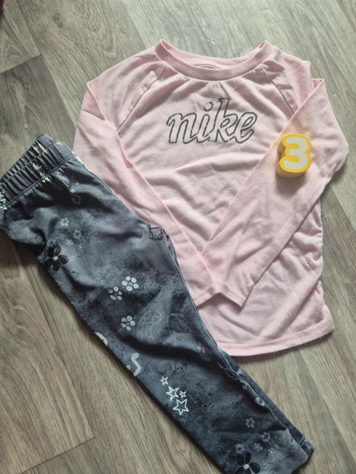 Ensemble tee shirt ML et legging