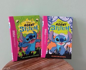 Livre bibliothèque rose agent stitch 1&2 état neuf