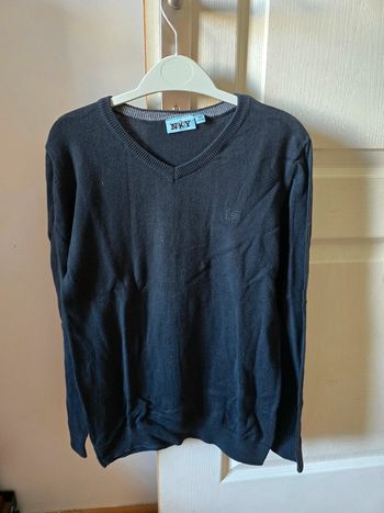Pull NKY 12 ans 152 cm très bon état