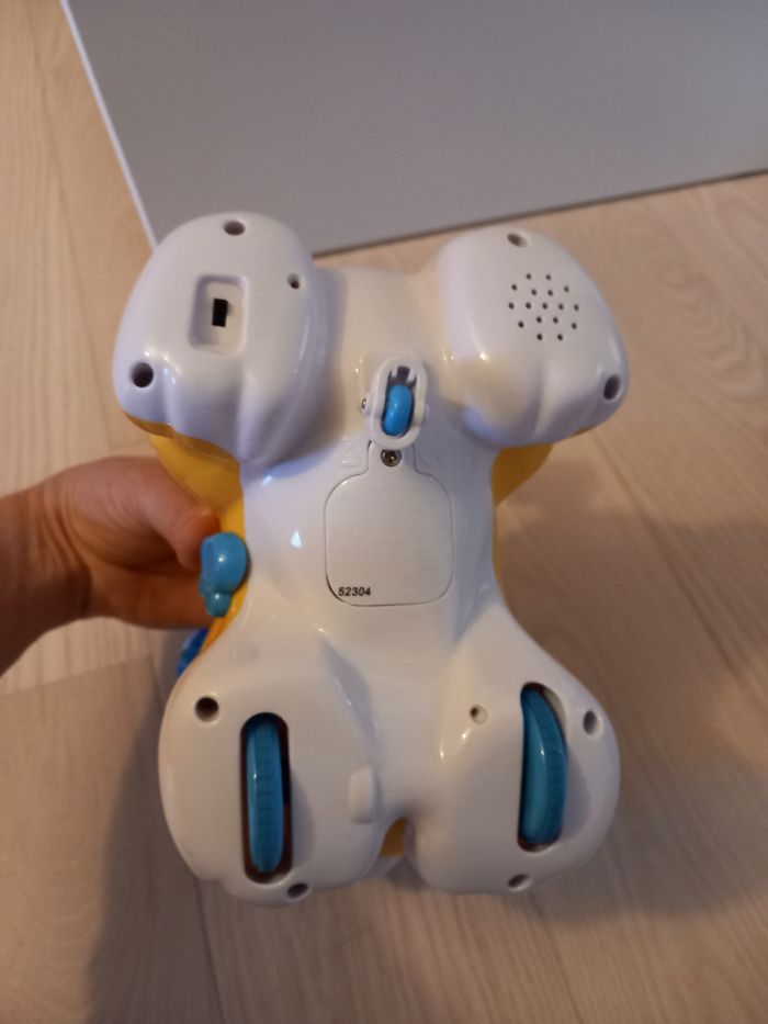 Bibou le chien qui fait coucou - photo numéro 4