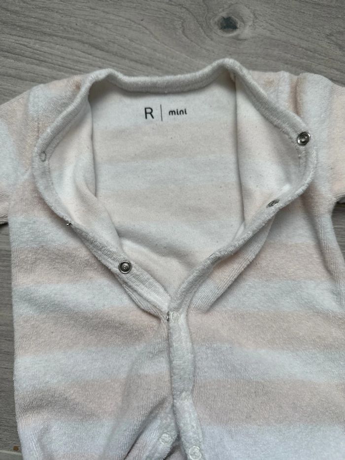 Pyjama 1 mois - photo numéro 3
