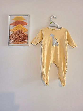 Pyjama jaune motif girafe "Tex baby" taille 3 mois