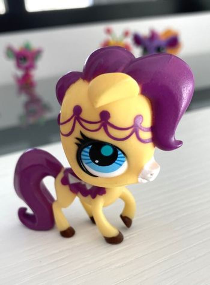 Littlest Petshop Poney n° 3027