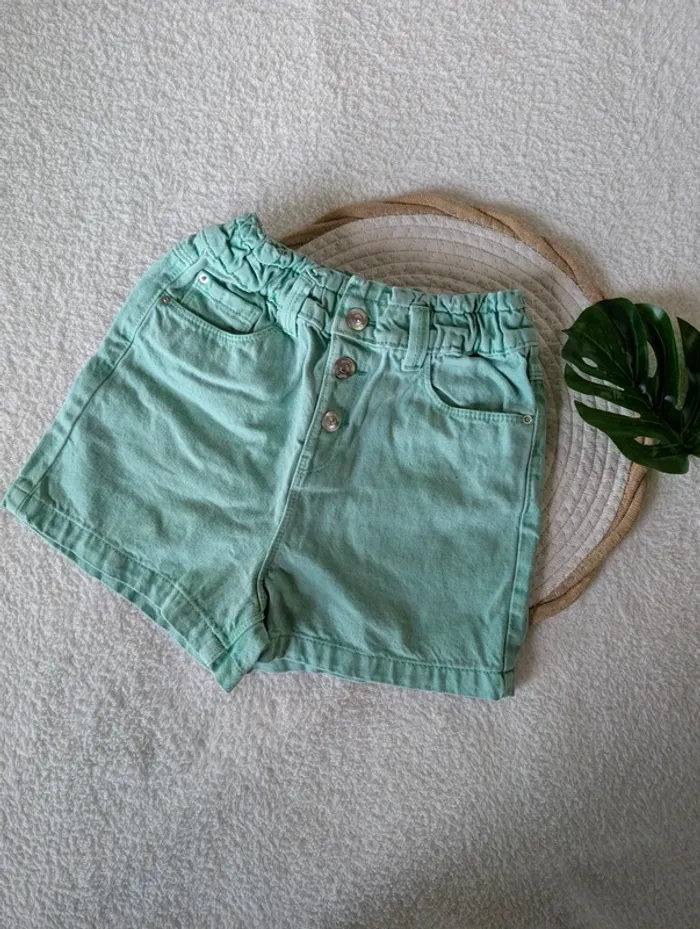 🍦 Short vert fille - 10 ans - photo numéro 2