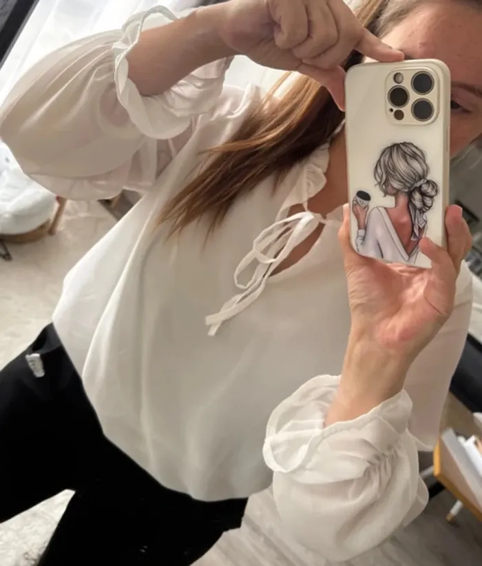 👚 magnifique haut femme - taille unique - neuf avec étiquette - blanc printemps été - photo numéro 4