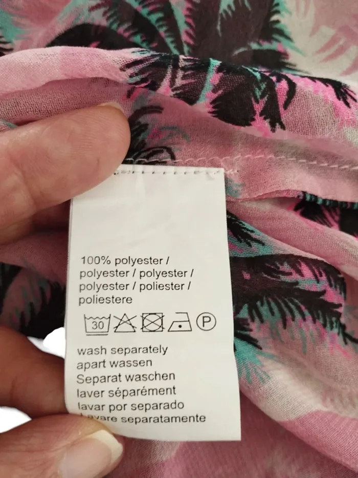 Jolie chemise sans manches T48 M&S mode - photo numéro 3