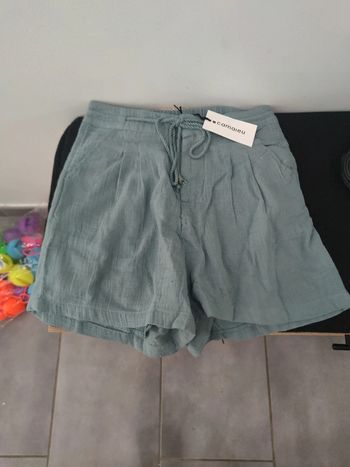 Short taille 36 camaïeu neuf