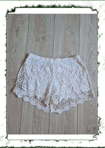 Short écru broderie h&m taille S