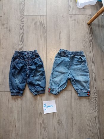 Lot de deux pantalon en jeans