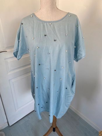 Robe courte façon jean perles