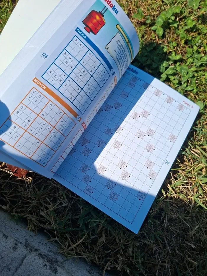 Livre spécial jeux été - photo numéro 2